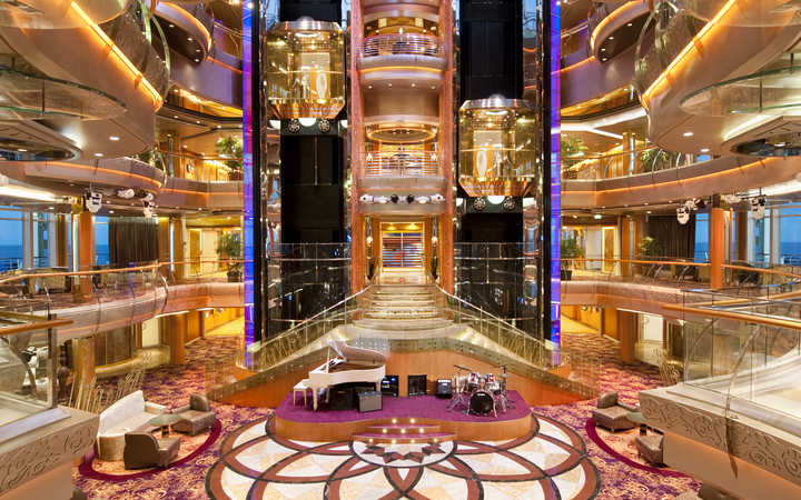 navire,rhapsody-of-the-seas_720x450,1152,48963.jpg