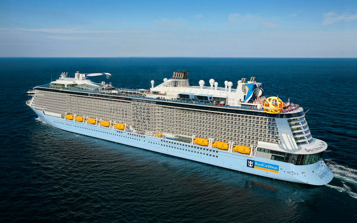 navire,spectrum-of-the-seas_720x450,1379,54233.jpg