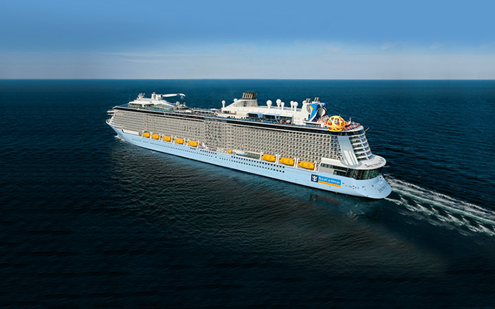 navire,spectrum-of-the-seas_720x450,1379,54234.jpg