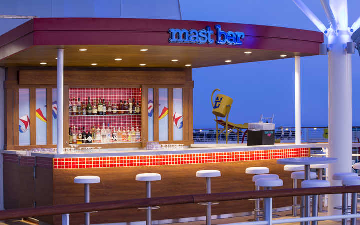 Photo Mast Bar