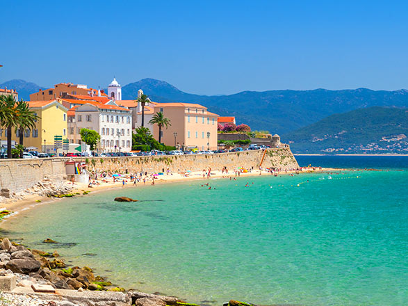 Escale AJACCIO - Les calanques de Piana