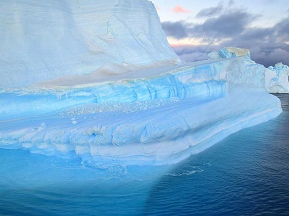 Escale Péninsule Antarctique