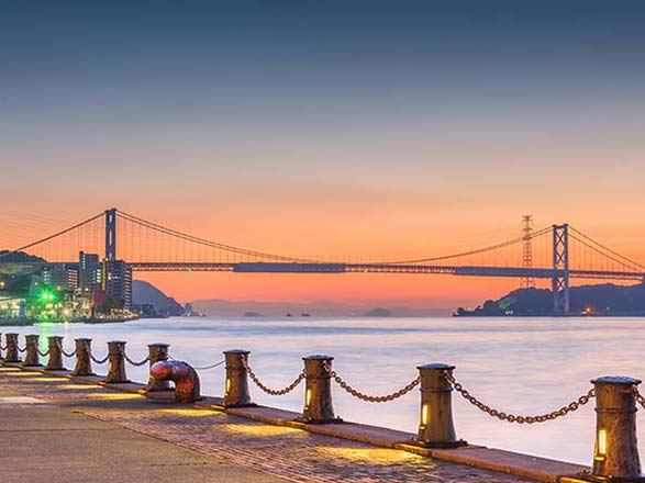 Escale Japon (Détroit de Kanmon)