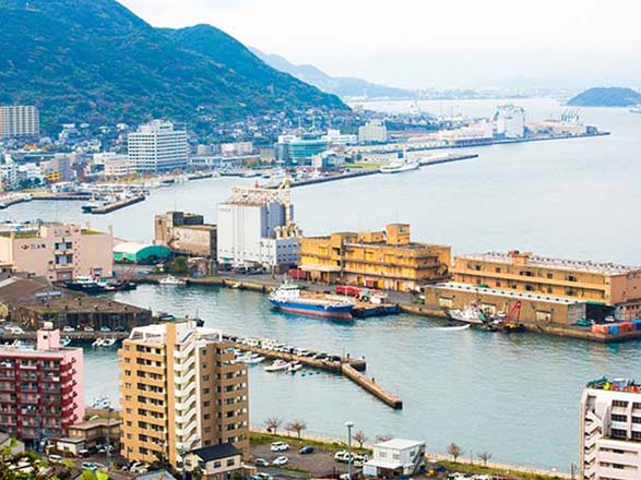 Escale Japon (Détroit de Kanmon)