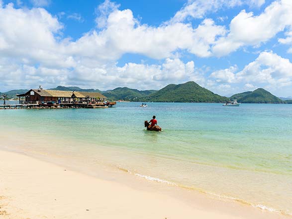 Escale Ste Lucie (Pigeon Point)