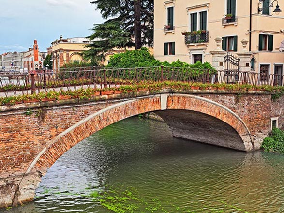 Escale Porto Levante - Vicence(1) - Chiogga - Venise