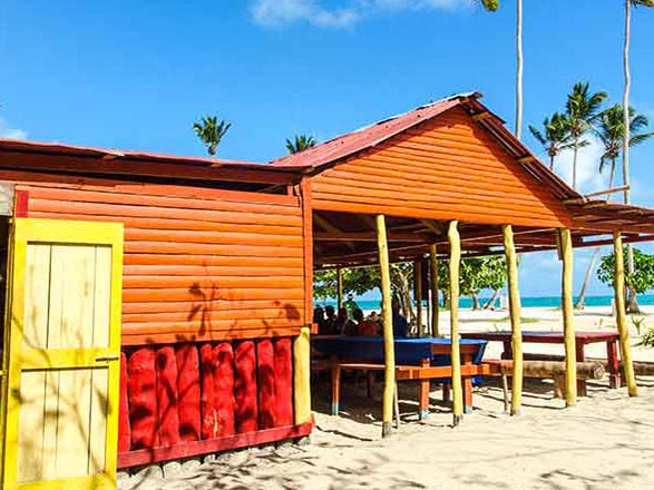 Escale La Dominique (Roseau - Saint Pierre)