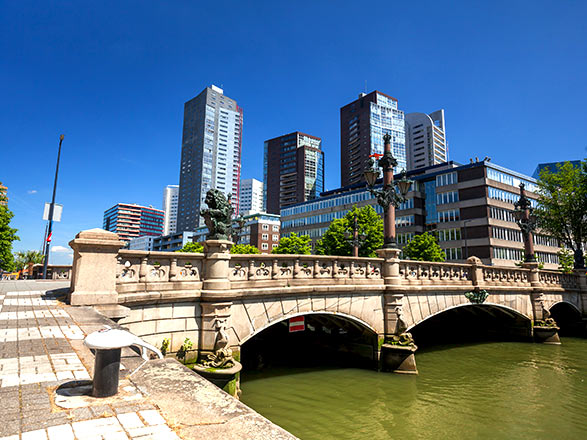 Escale Rotterdam (Pays Bas)