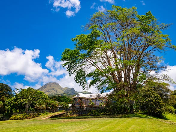 Escale Roseau - Saint-Pierre (Martinique)