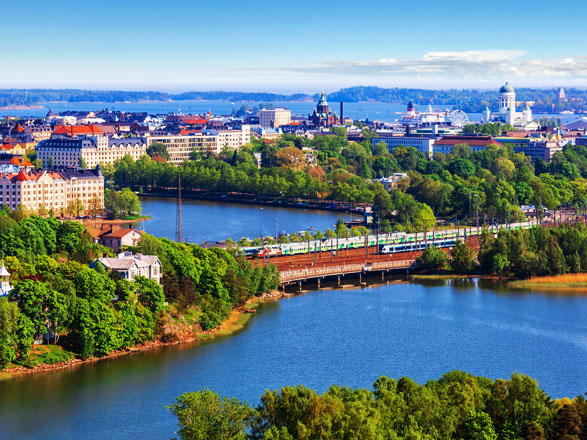 https://static.service-voyages.com/mobile/croisiere/images/fr/escales/escale,helsinki-helsinki_zoom,FI,HEL,30477.jpg