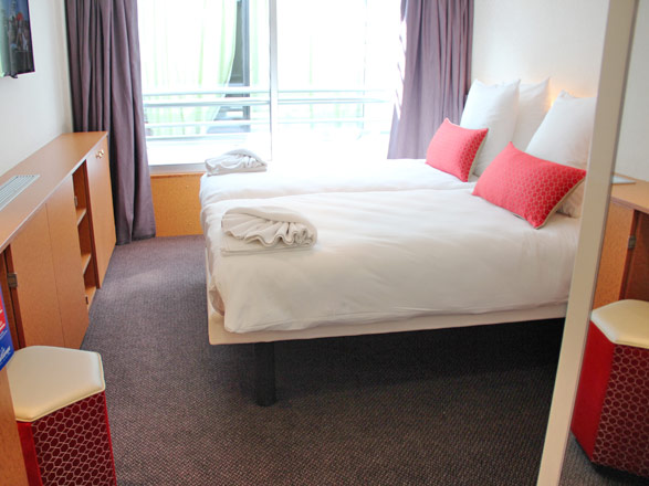 Cabine extérieure MS Europe (ou similaire)