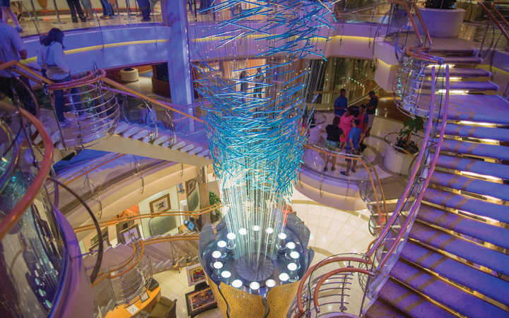 Navire Adventure of the Seas
