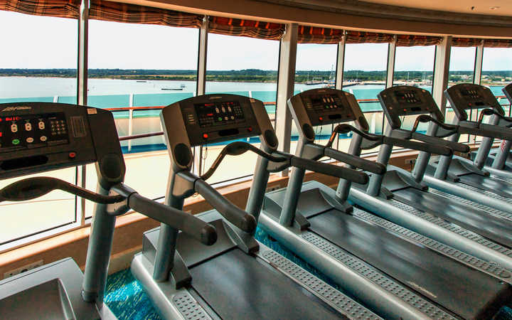 Navire Adventure of the Seas