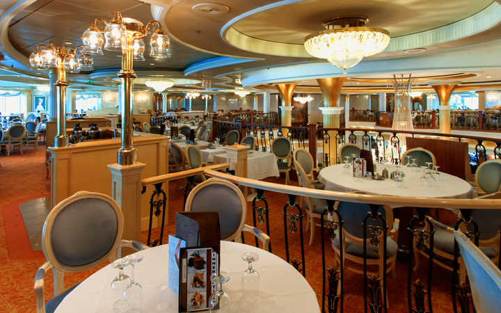 Navire Adventure of the Seas