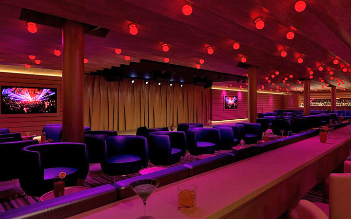 Navire Carnival Celebration