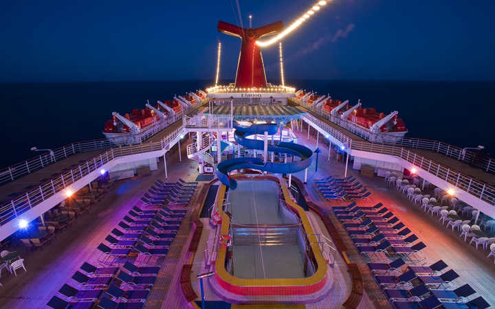 Navire Carnival Elation