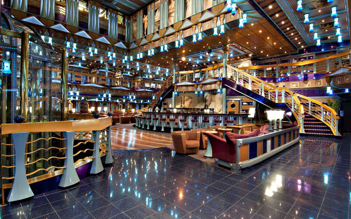 Navire Carnival Miracle