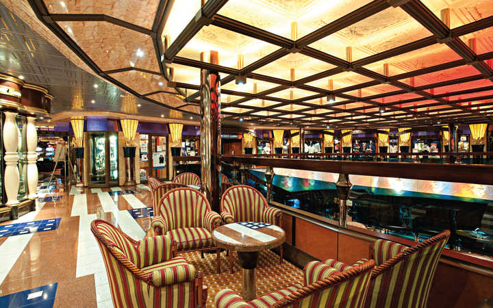 Navire Carnival Valor