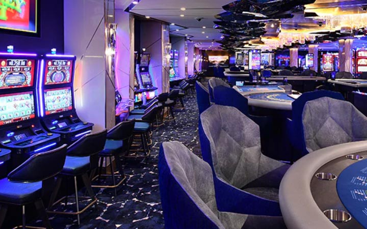 Navire Celebrity Ascent