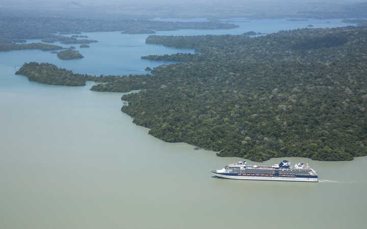 Navire Celebrity Infinity