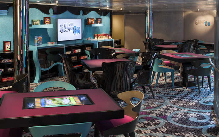 Navire Celebrity Reflection