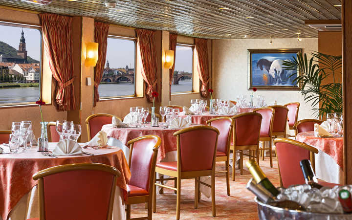 Navire MS Europe (ou similaire)