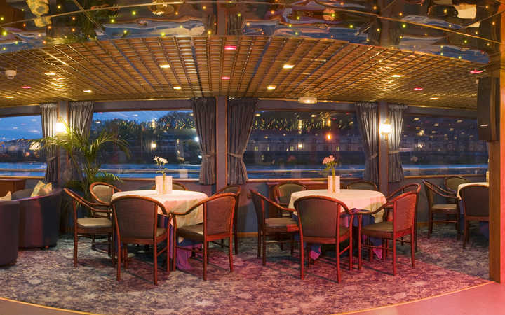 Navire MS Mistral (ou similaire)