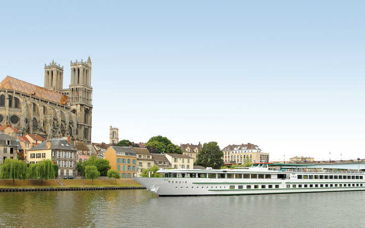 Navire MS Renoir (ou similaire)