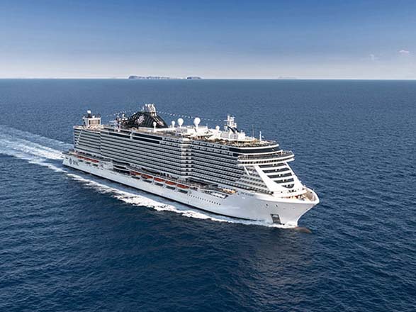 https://static.service-voyages.com/mobile/croisiere/images/fr/navires/navire,msc-seaview_max,1321,514065.jpg