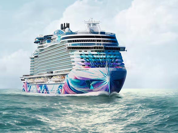 https://static.service-voyages.com/mobile/croisiere/images/fr/navires/navire,norwegian-aura_max,1558,542618.jpg