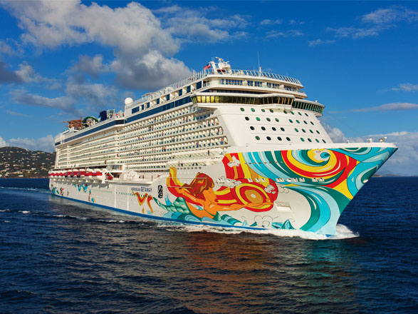 https://static.service-voyages.com/mobile/croisiere/images/fr/navires/navire,norwegian-getaway_max,1224,519190.jpg