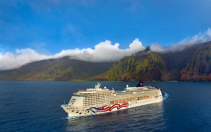 Navire Pride of America