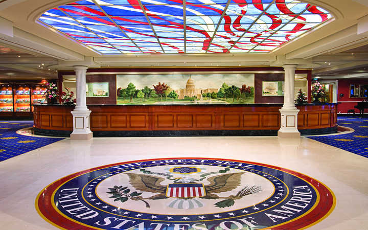 Navire Pride of America