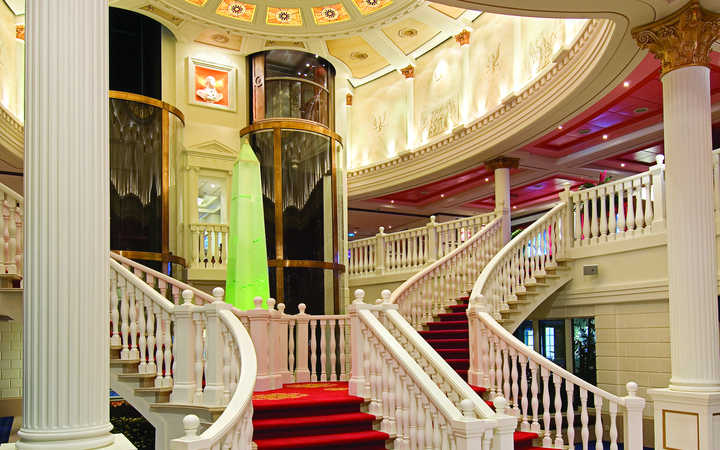 Navire Pride of America