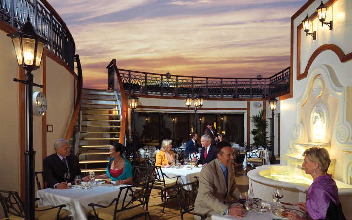 Navire Queen Victoria