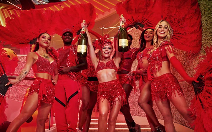 Navire Resilient Lady