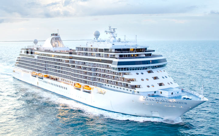Navire Seven Seas Grandeur