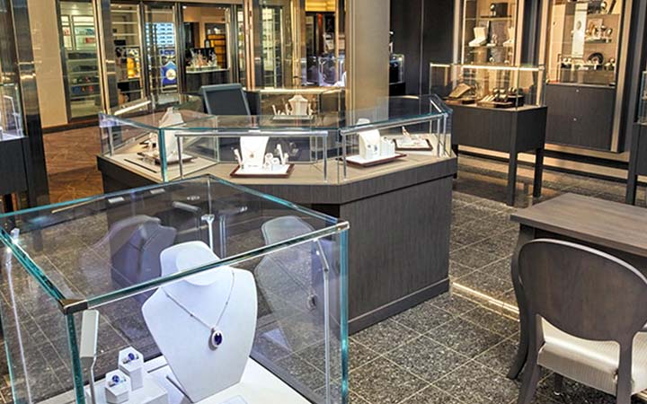 Navire Seven Seas Voyager