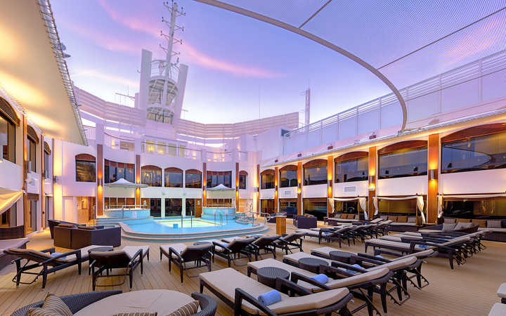 Photo The Haven Courtyard & Pool